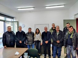 ΚΚΕ: Συνάντηση με τα ΔΣ των στρατιωτικών εργοστασίων Λάρισας, Μαγνησίας, Θεσσαλονίκης